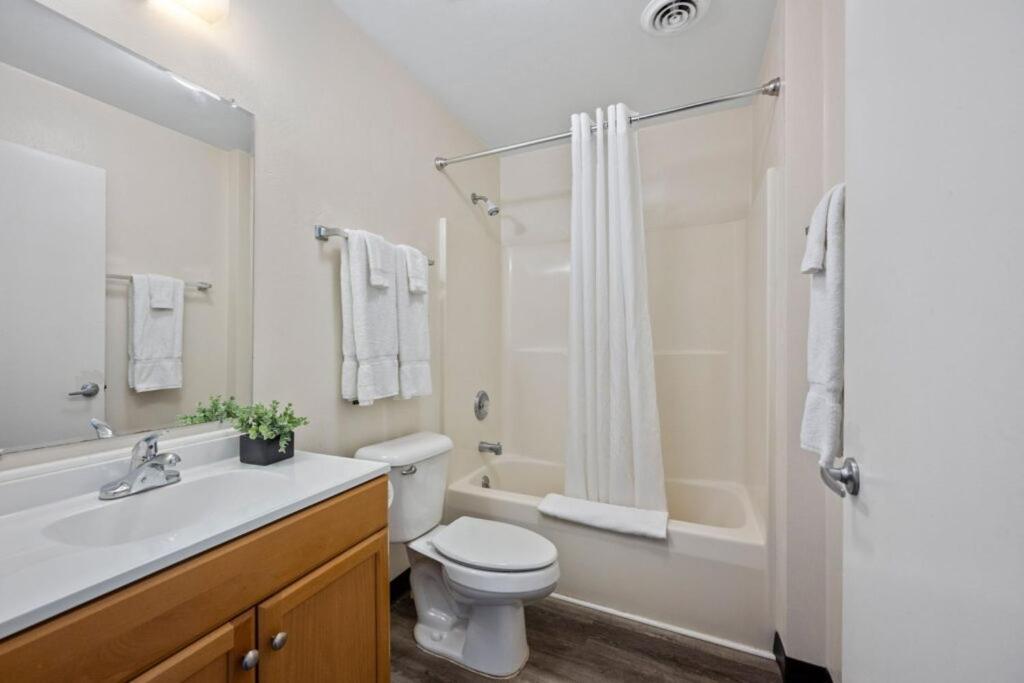 Affordable Suites Graham Kültér fotó